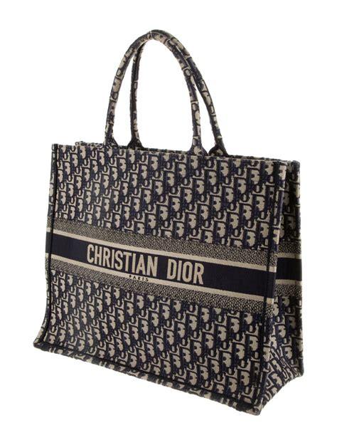 how much is the christian dior tote bag